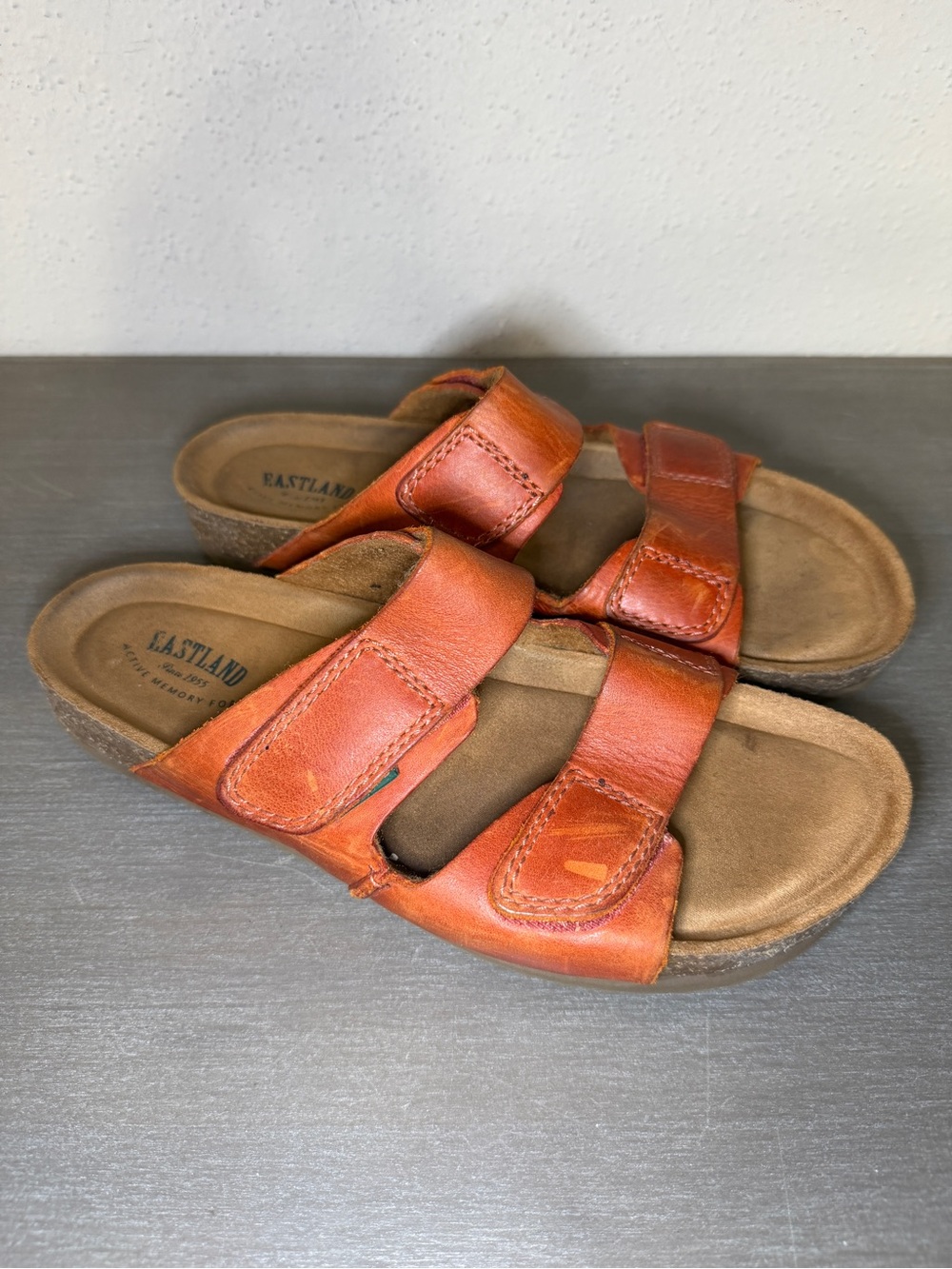 Eastland Celeste Leather Slip On Sandals Women’s Size 9M Cognac Comfort Casual